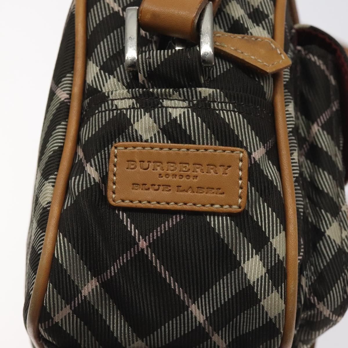 Burberry Burberry Nova Check Blue Label Nylon Size ONE SIZE - 18 Thumbnail