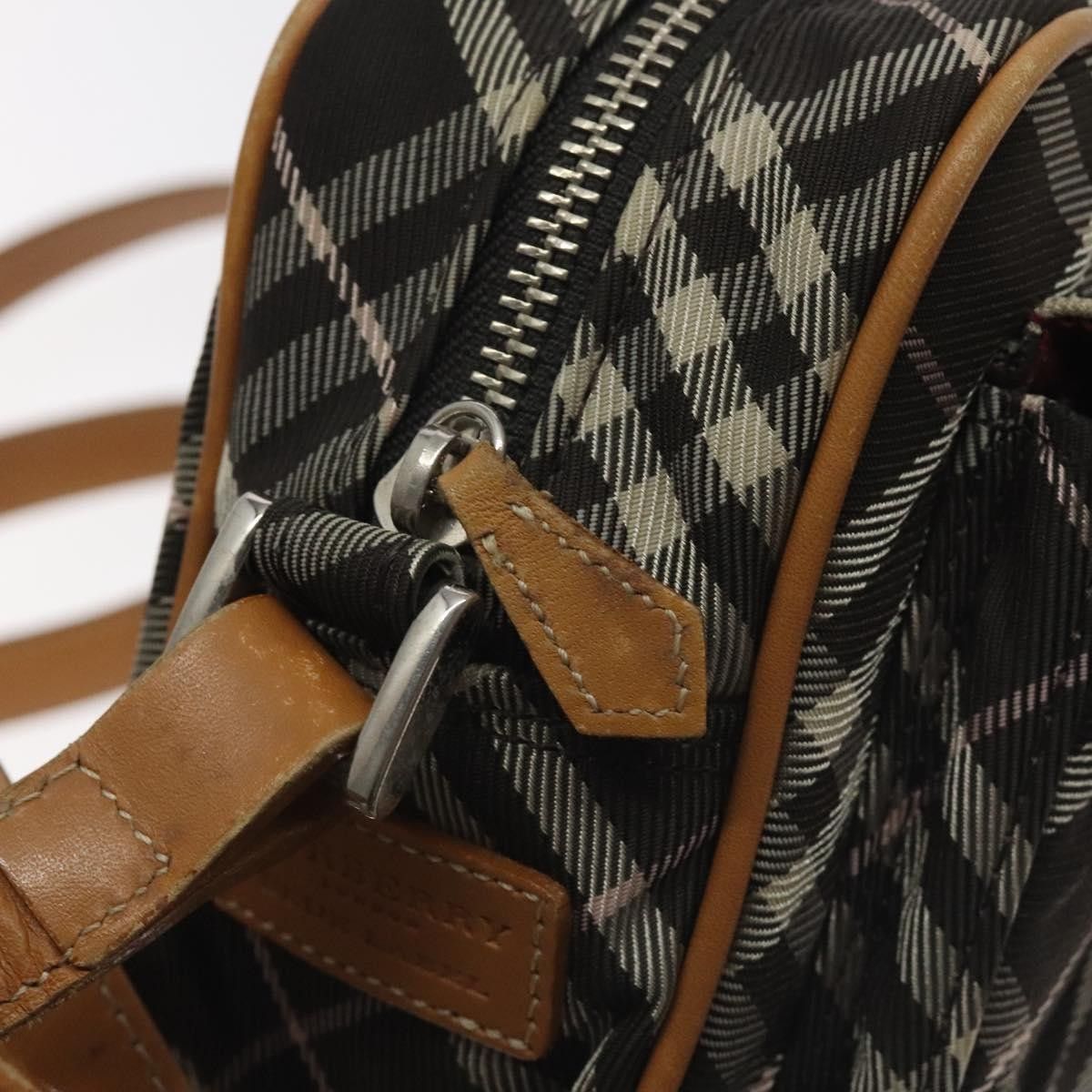 Burberry Burberry Nova Check Blue Label Nylon Size ONE SIZE - 12 Thumbnail
