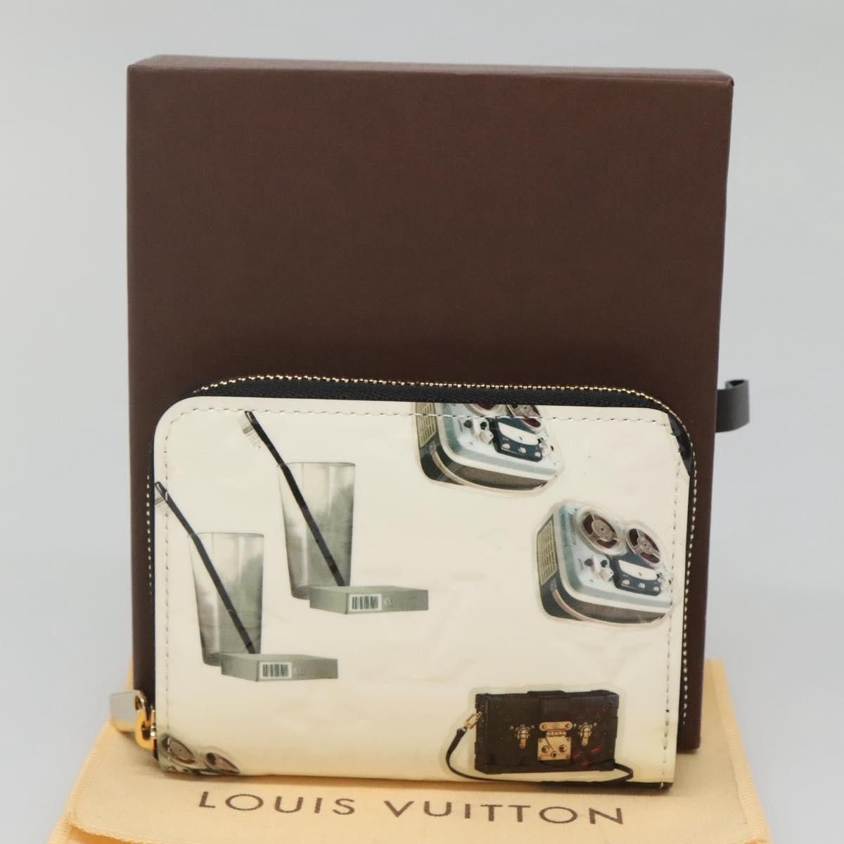 Louis Vuitton Louis Vuitton Nicolas Ghesquière Zippy Patent Monogram Size ONE SIZE - 12 Thumbnail