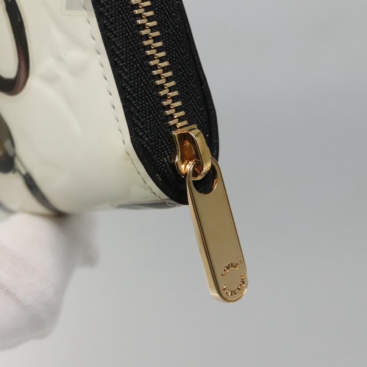 Louis Vuitton Louis Vuitton Nicolas Ghesquière Zippy Patent Monogram Size ONE SIZE - 8 Thumbnail