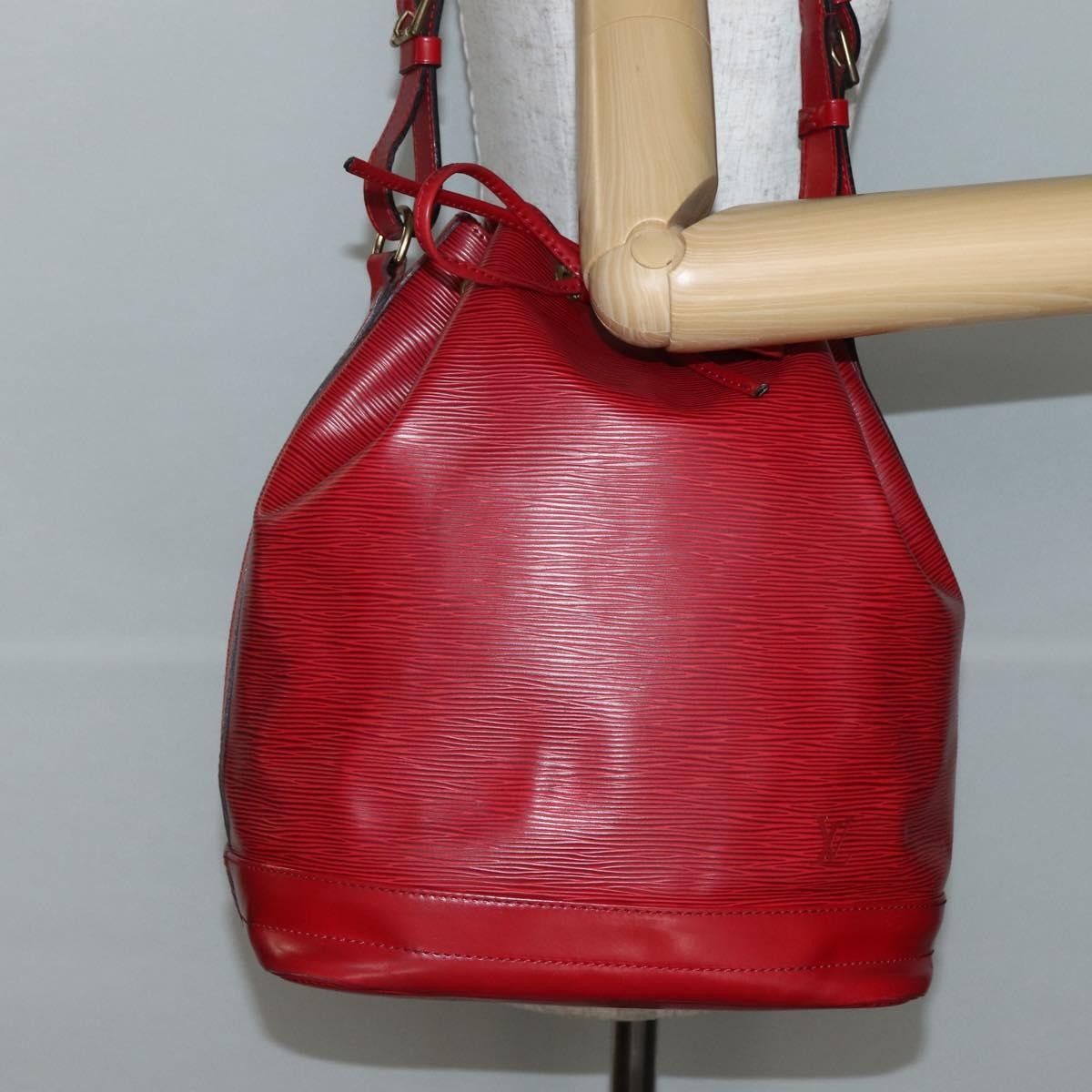 Louis Vuitton Louis Vuitton Noe Shoulder bag Leather Size ONE SIZE - 14 Thumbnail
