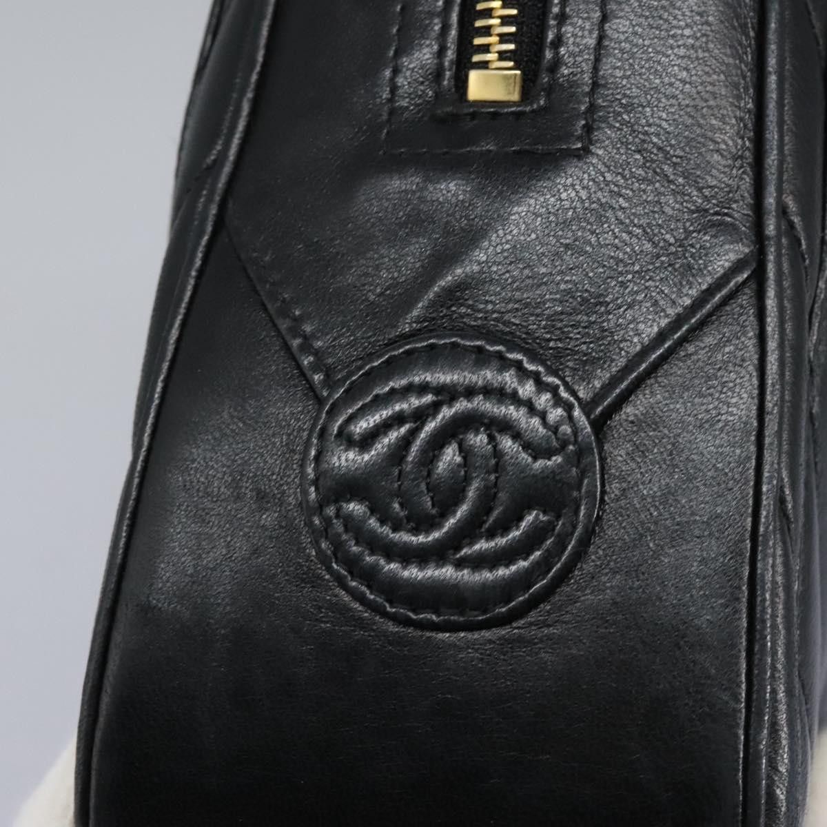 Chanel Chanel V Stitch Leather Size ONE SIZE - 20 Thumbnail