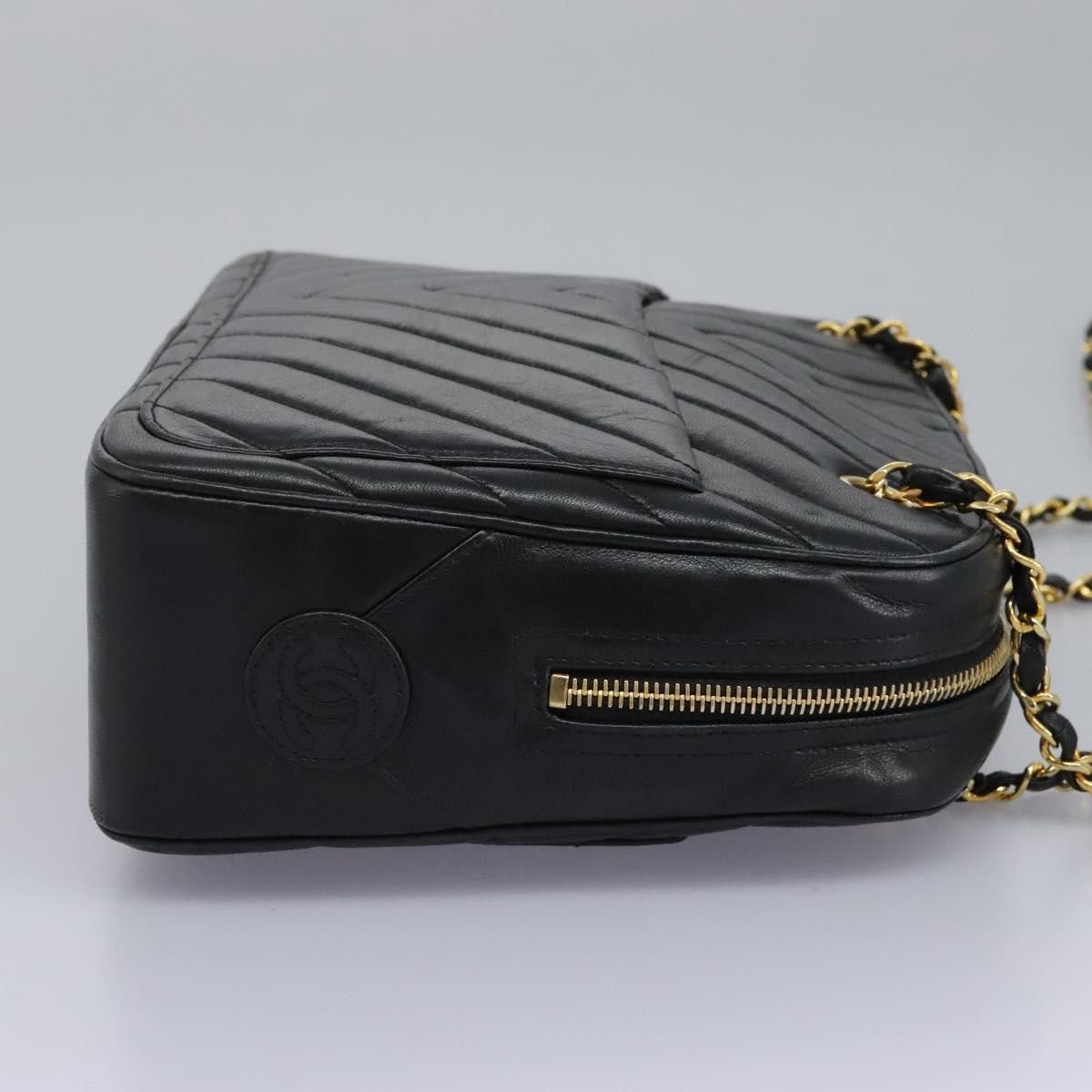 Chanel Chanel V Stitch Leather Size ONE SIZE - 4 Thumbnail