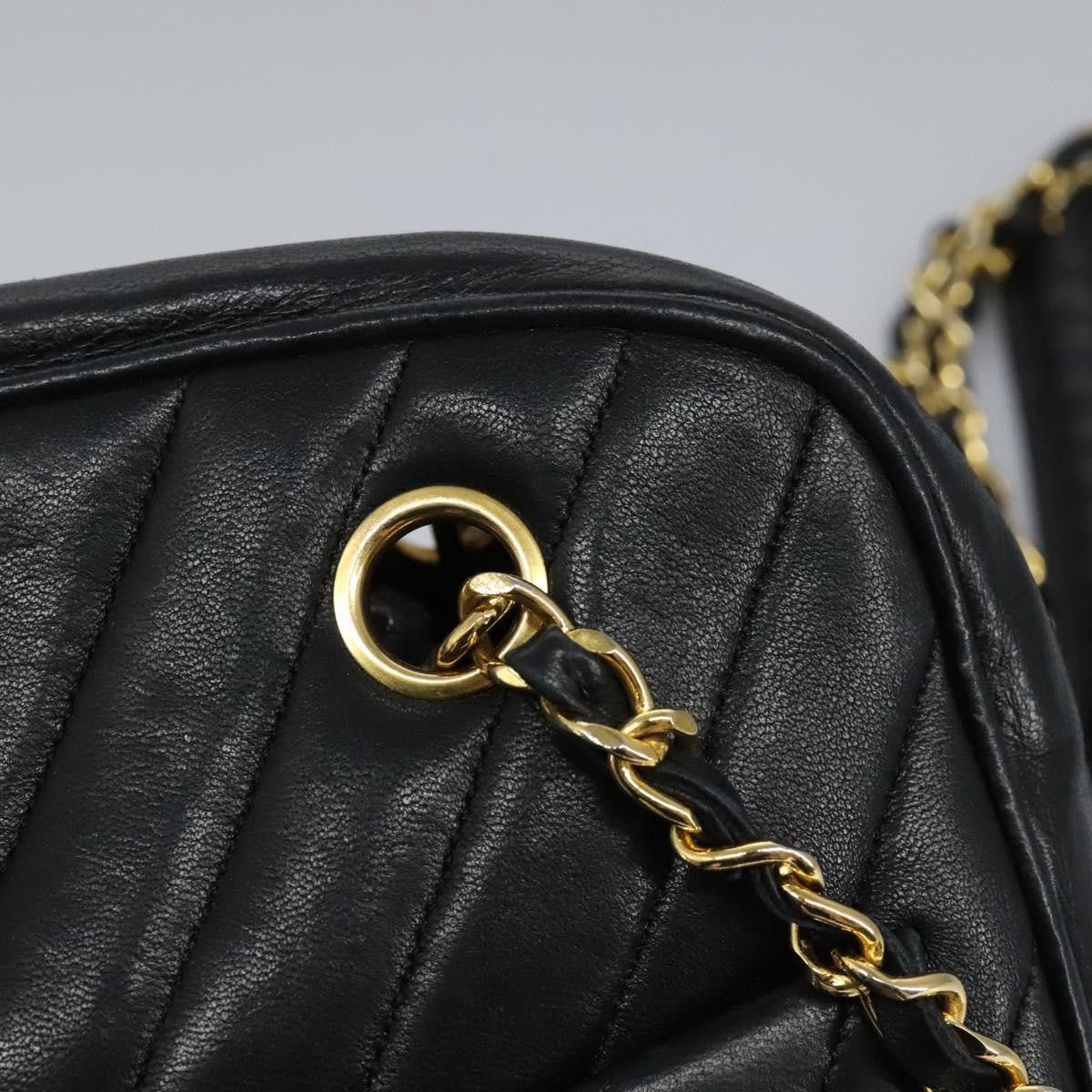 Chanel Chanel V Stitch Leather Size ONE SIZE - 21 Thumbnail