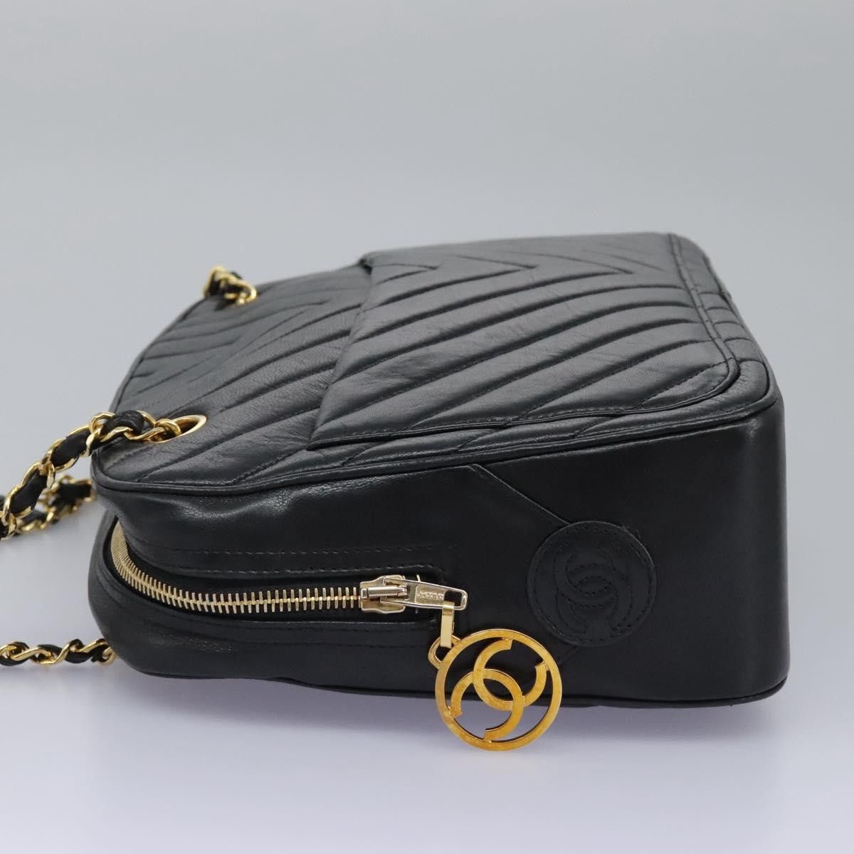 Chanel Chanel V Stitch Leather Size ONE SIZE - 3 Thumbnail