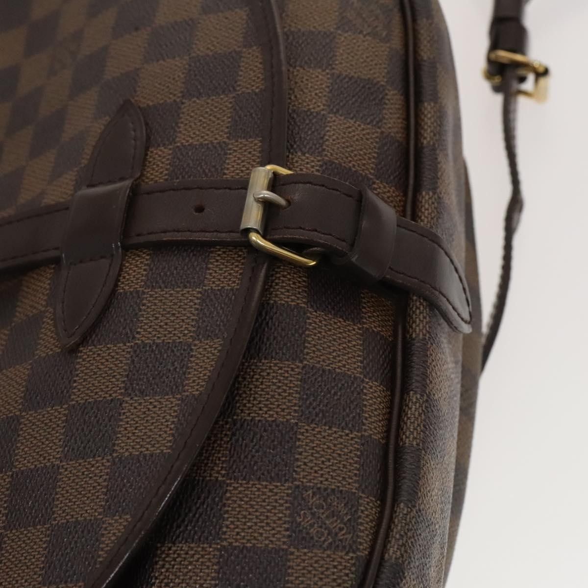 Louis Vuitton Louis Vuitton Saumur Handbag Damier Size ONE SIZE - 24 Thumbnail