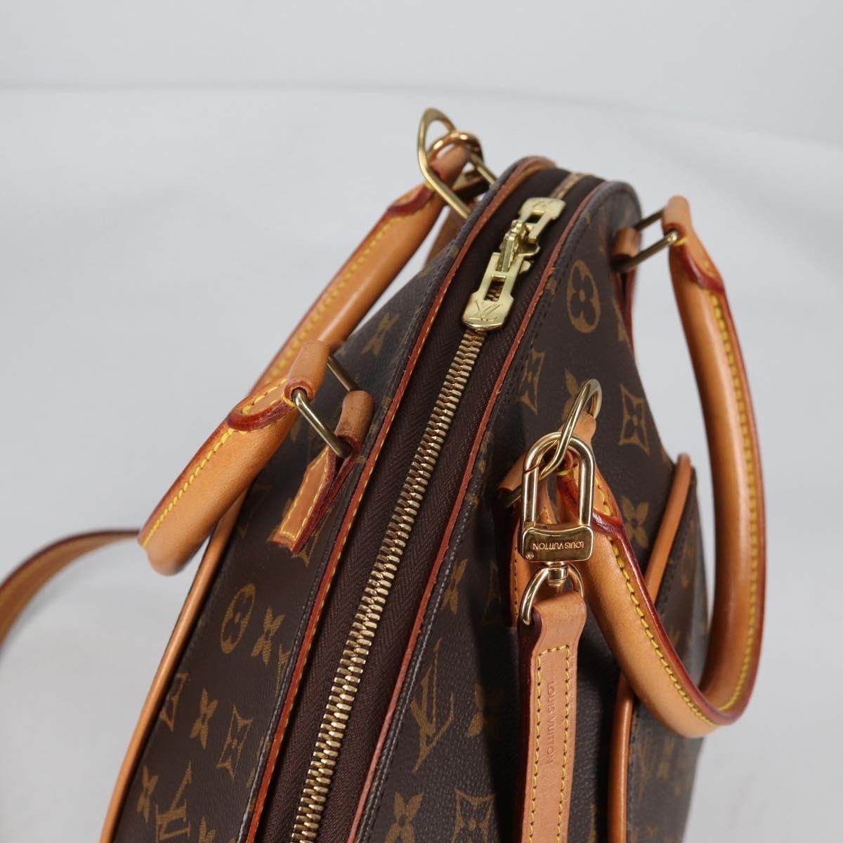 Louis Vuitton Louis Vuitton Ellipse Bag Monogram Canvas Size ONE SIZE - 16 Thumbnail