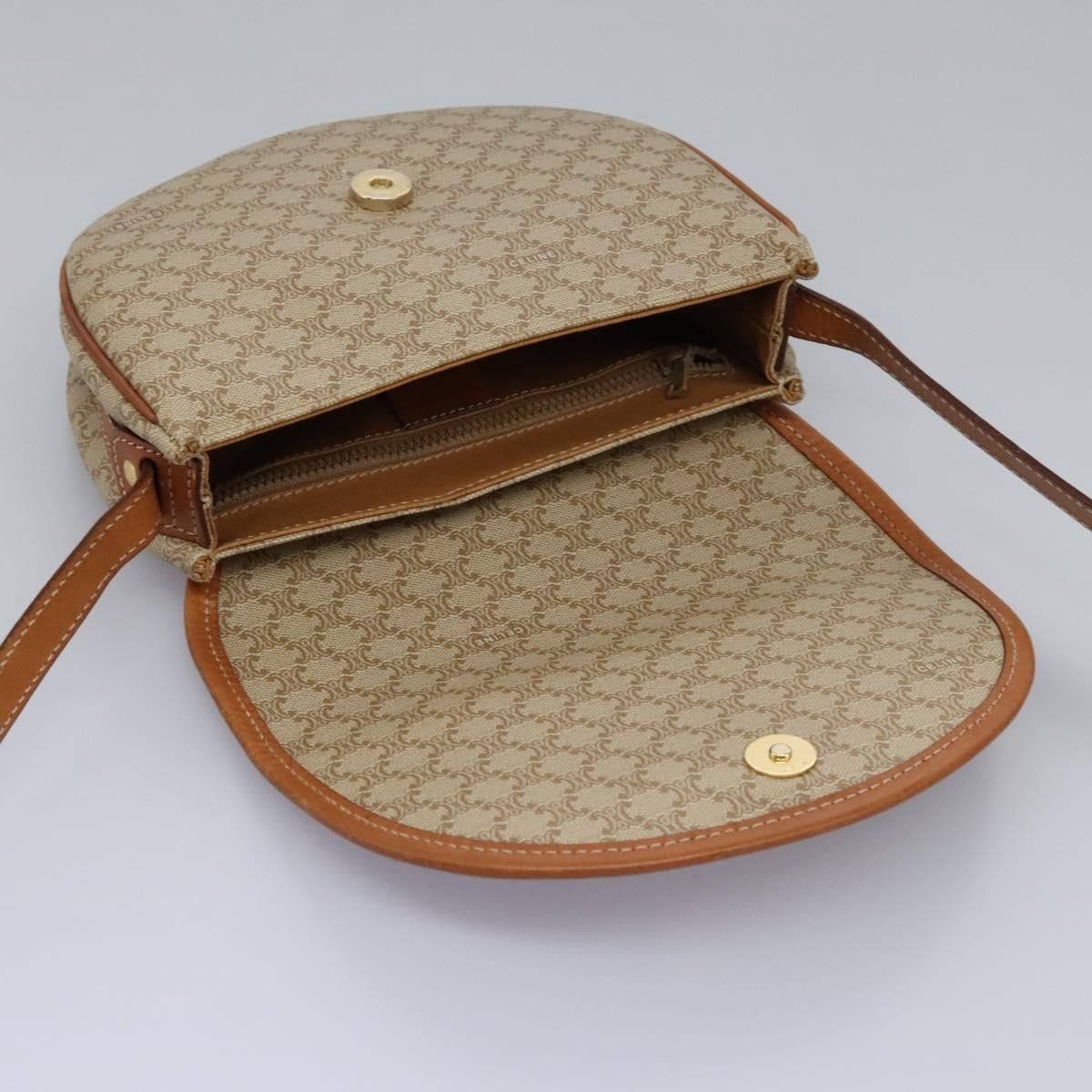 Celine Celine Vintage Macadam Shoulder Bag Canvas and Leather Size ONE SIZE - 20 Thumbnail