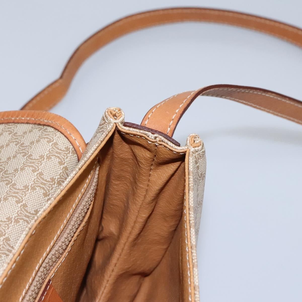 Celine Celine Vintage Macadam Shoulder Bag Canvas and Leather Size ONE SIZE - 21 Thumbnail