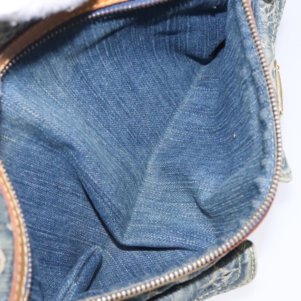 Louis Vuitton Louis Vuitton Baggy Handbag Denim Size ONE SIZE - 23 Thumbnail