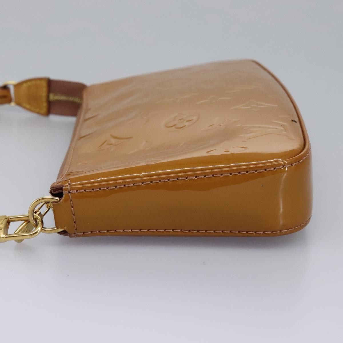 Louis Vuitton Louis Vuitton Pochette Accessoires Patent Leather Size ONE SIZE - 3 Thumbnail