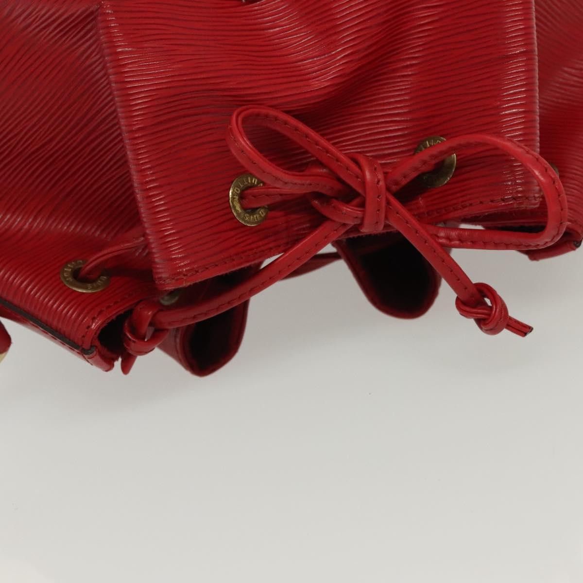 Louis Vuitton Louis Vuitton Petit Noe Handbag Epi Leather Size ONE SIZE - 20 Thumbnail