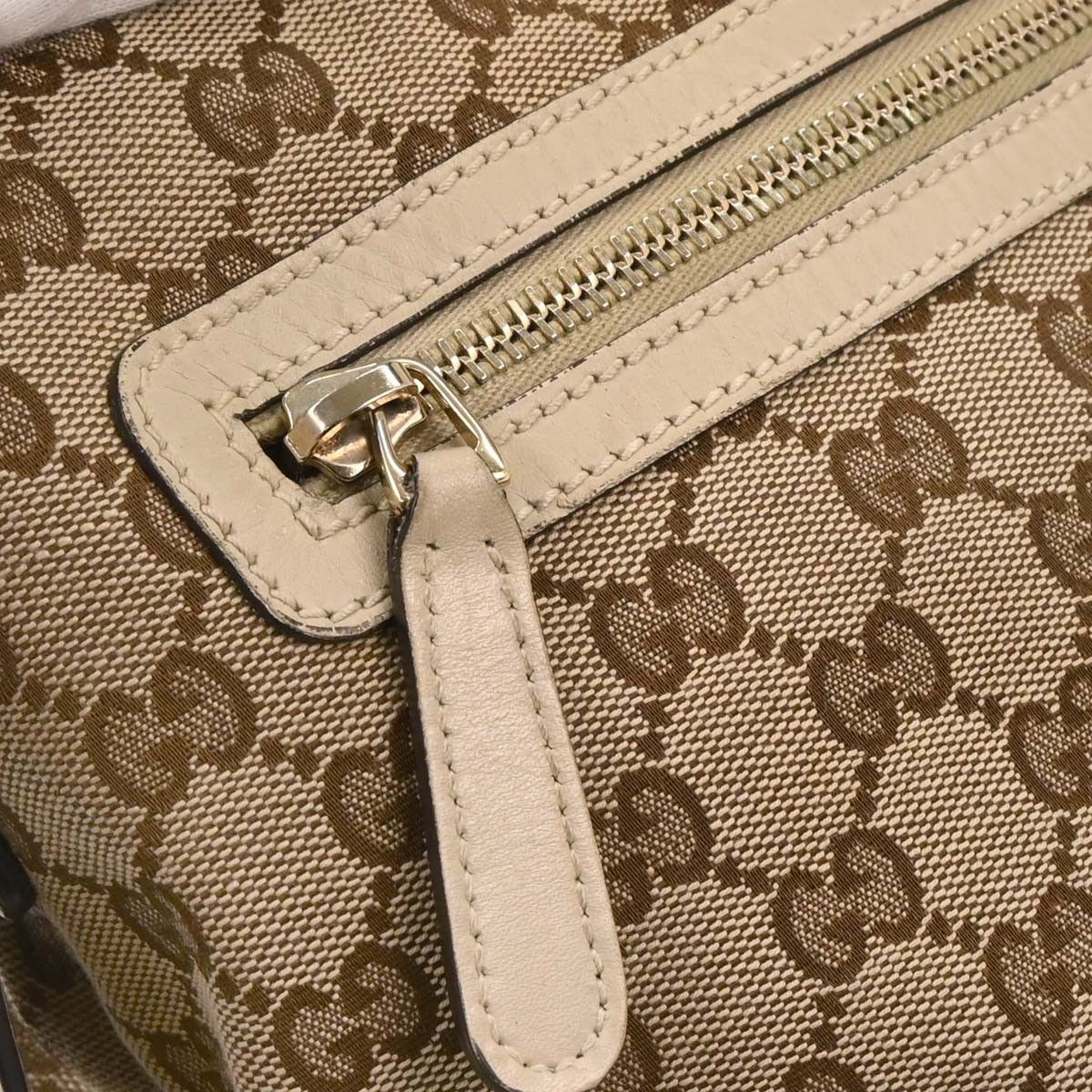 Gucci Gucci Front Zip Shoulder Bag GG Canvas Size ONE SIZE - 8 Thumbnail