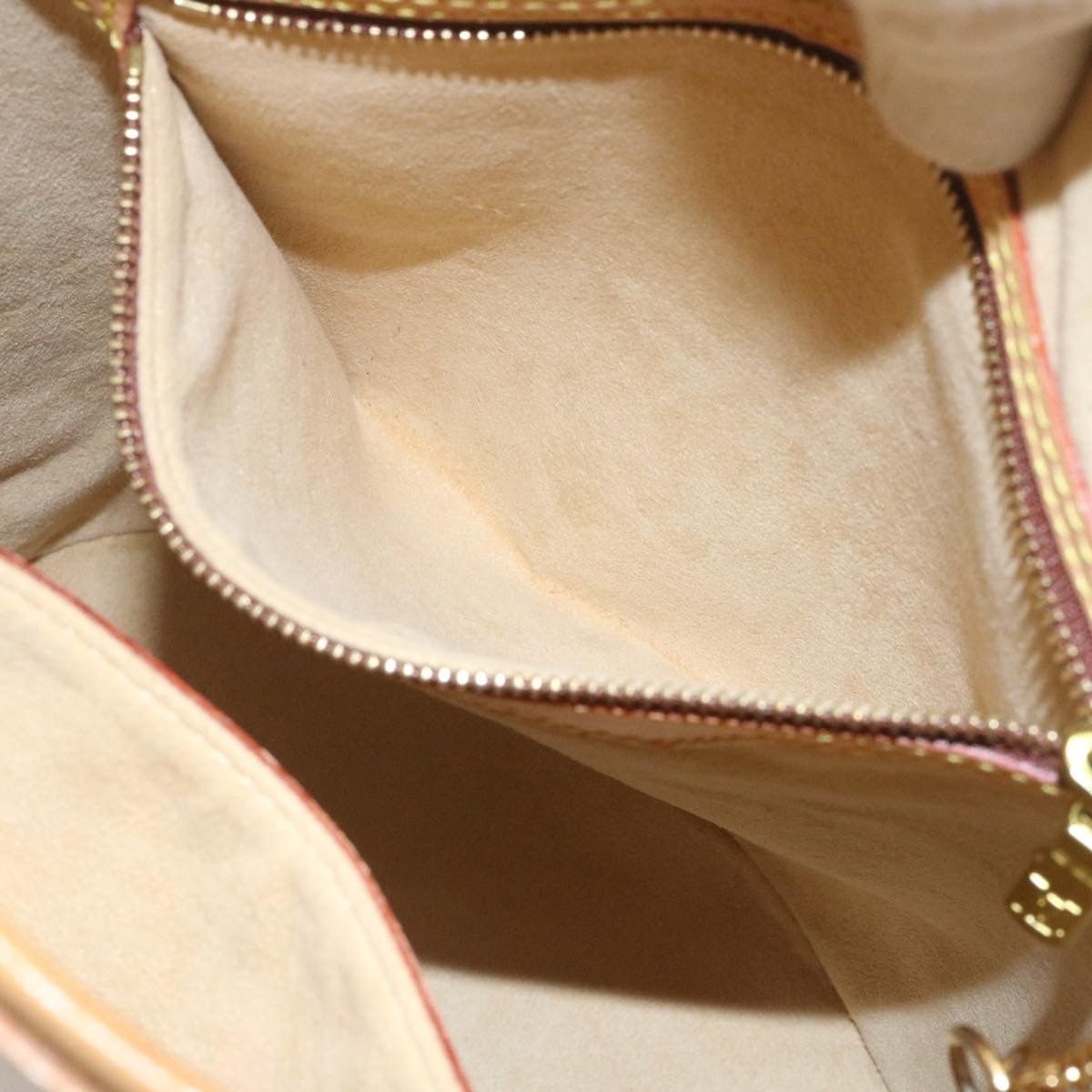 Louis Vuitton Louis Vuitton Marais Bucket Bag Nomade Leather Size ONE SIZE - 22 Thumbnail