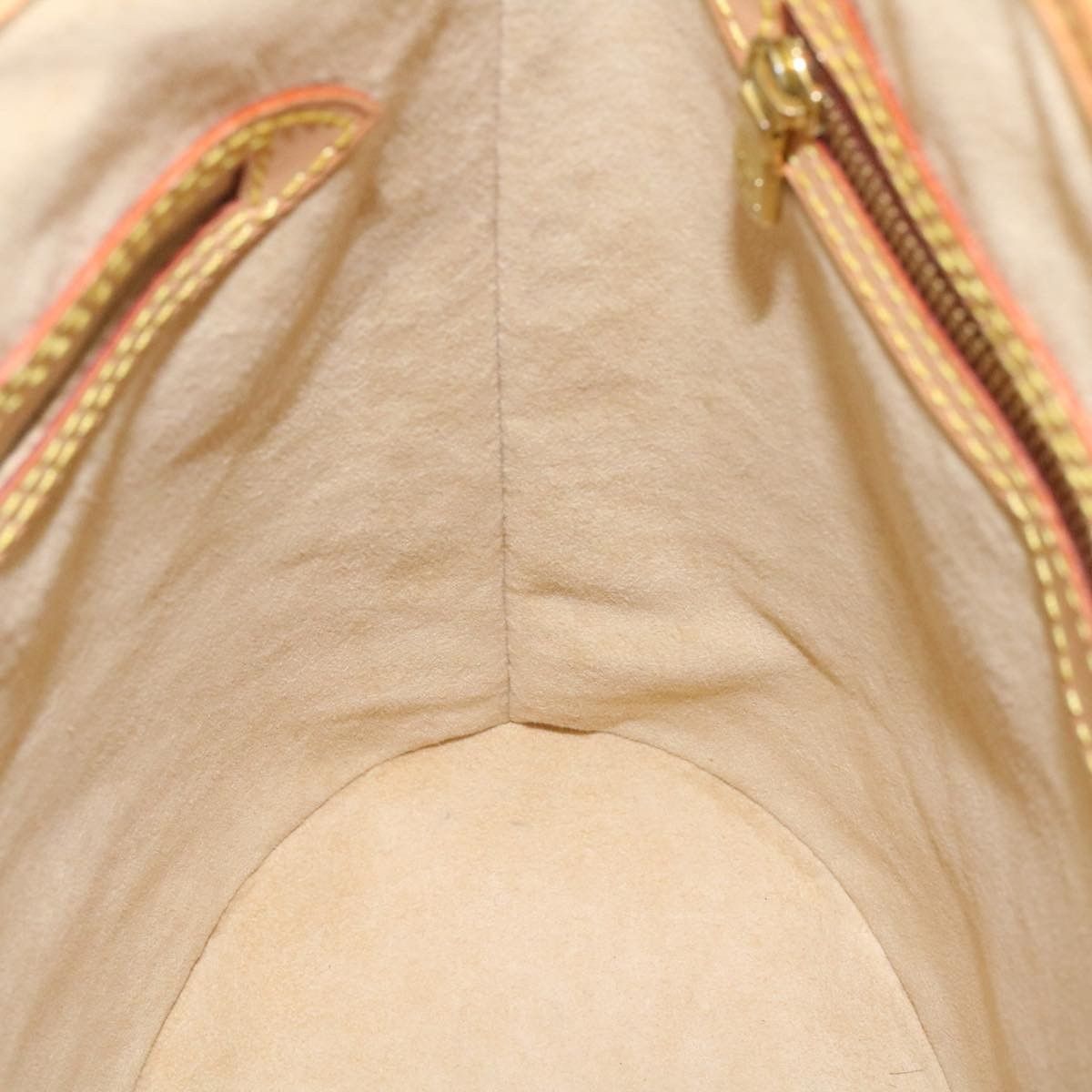 Louis Vuitton Louis Vuitton Marais Bucket Bag Nomade Leather Size ONE SIZE - 20 Thumbnail