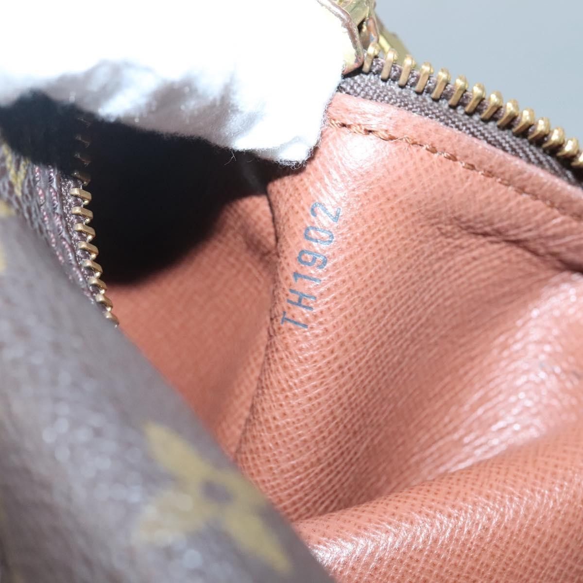 Louis Vuitton Louis Vuitton Papillon Handbag Monogram Canvas Size ONE SIZE - 7 Thumbnail