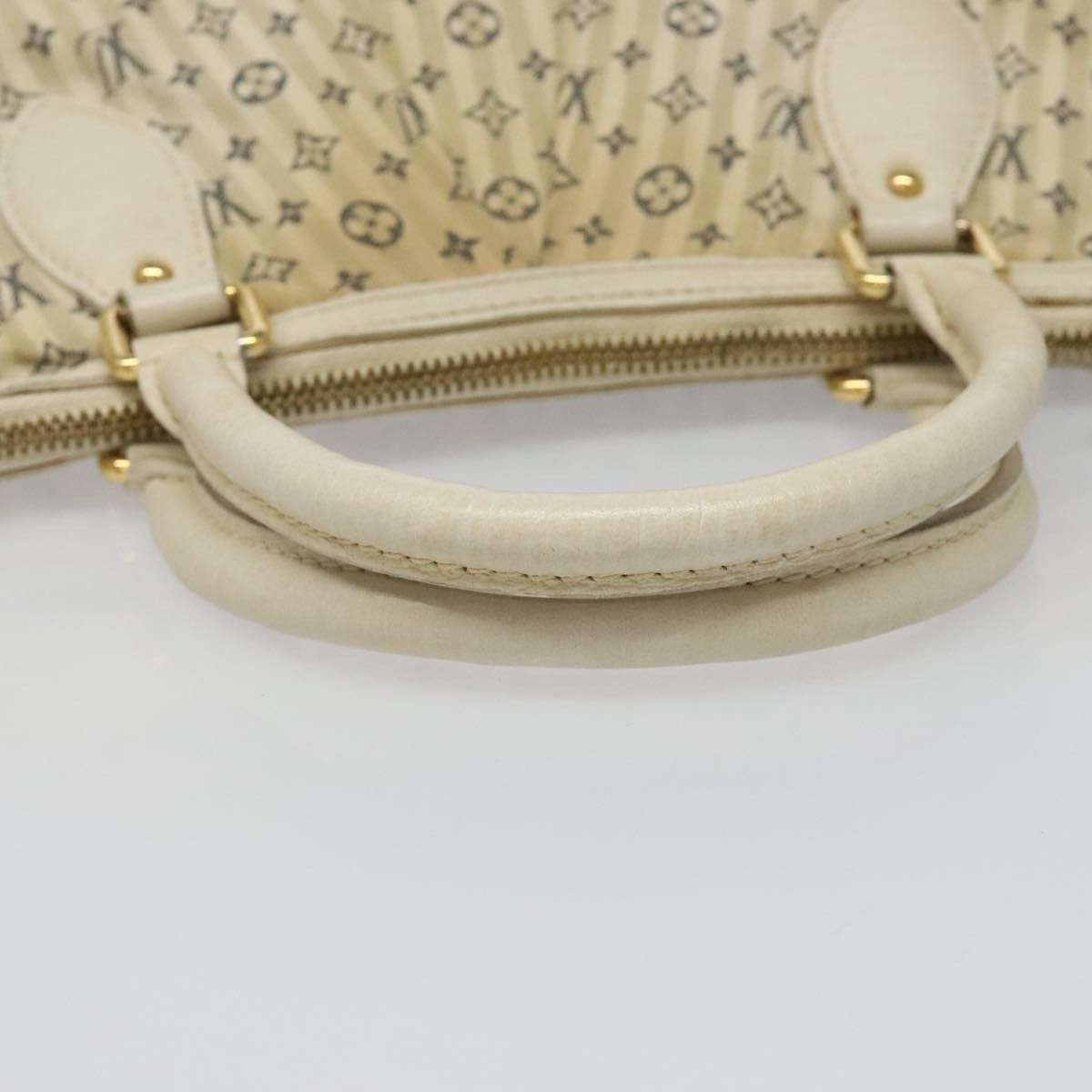 Louis Vuitton Louis Vuitton Marina Handbag Mini Lin Croisette Size ONE SIZE - 8 Thumbnail