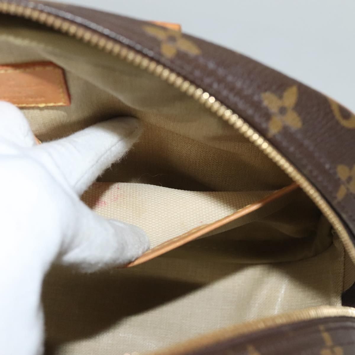 Louis Vuitton Louis Vuitton Trouville Handbag Monogram Canvas Size ONE SIZE - 23 Thumbnail