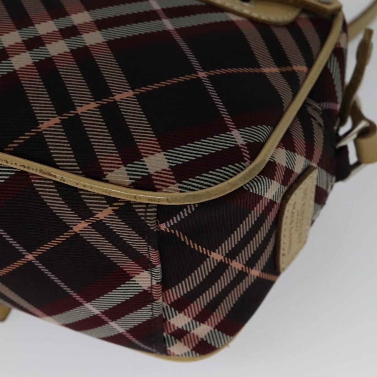 Burberry Burberry Nova Check Blue Label Nylon Size ONE SIZE - 9 Thumbnail
