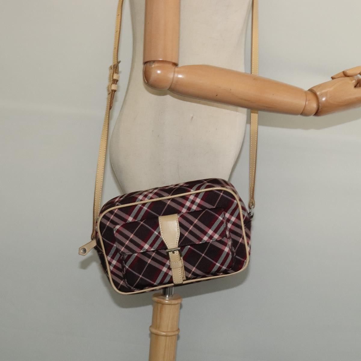 Burberry Burberry Nova Check Blue Label Nylon Size ONE SIZE - 14 Thumbnail