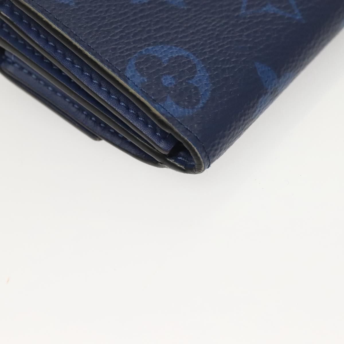 Louis Vuitton Louis Vuitton Discovery Monogram Taigarama Size ONE SIZE - 9 Thumbnail