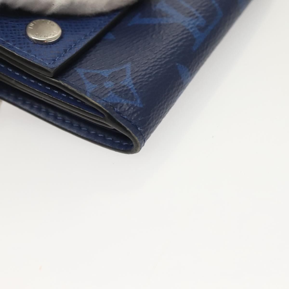 Louis Vuitton Louis Vuitton Discovery Monogram Taigarama Size ONE SIZE - 8 Thumbnail