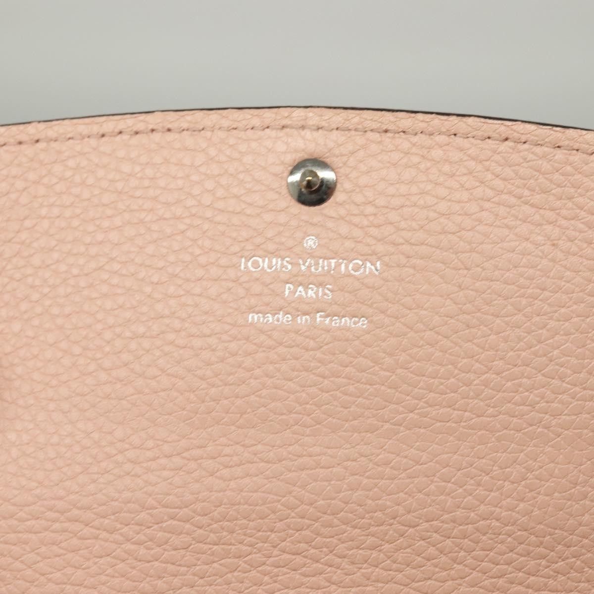 Louis Vuitton Louis Vuitton Iris Mahina Leather Size ONE SIZE - 6 Thumbnail
