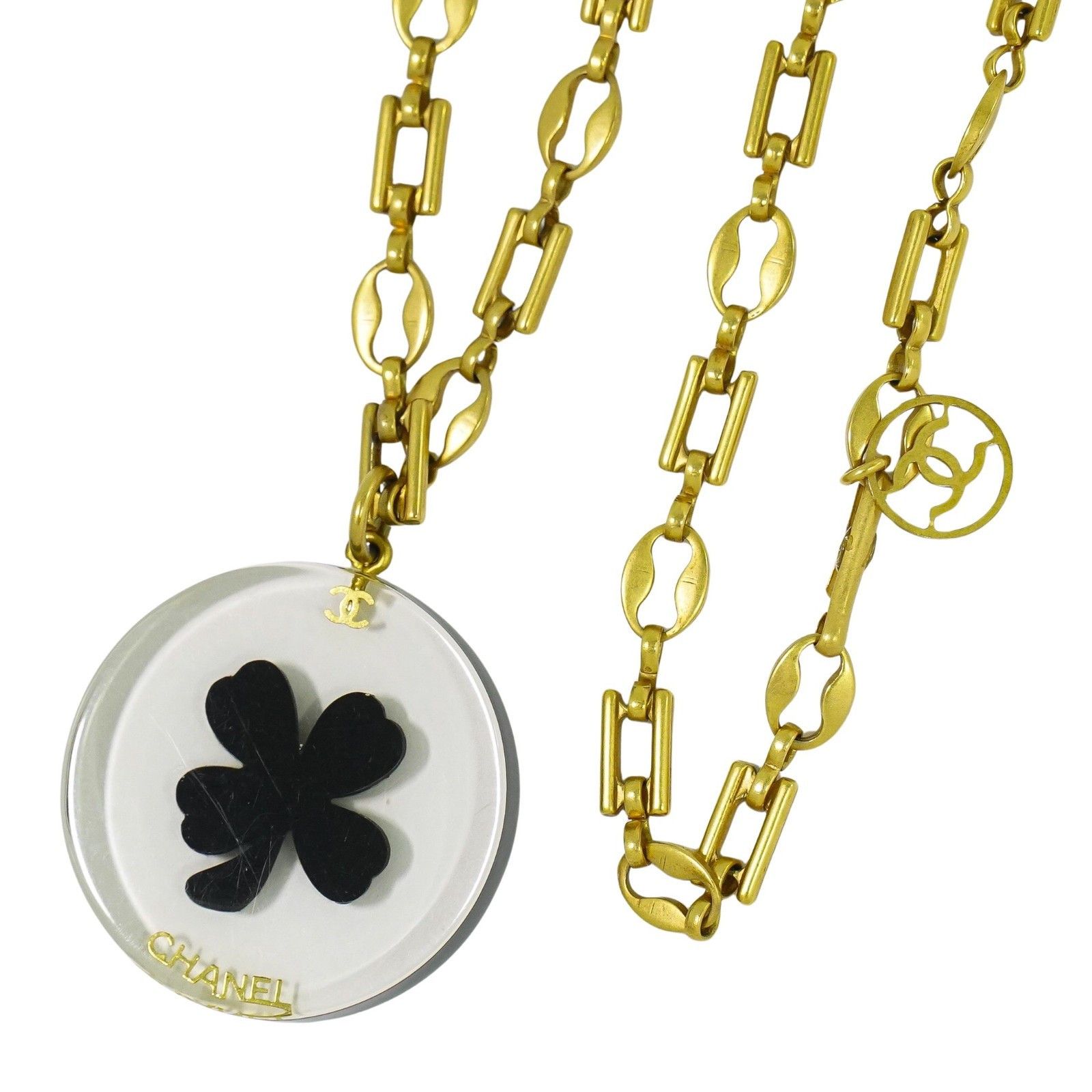 Chanel Chanel Trèfle CC Necklace Plastic and Gold plated Size ONE SIZE - 2 Thumbnail