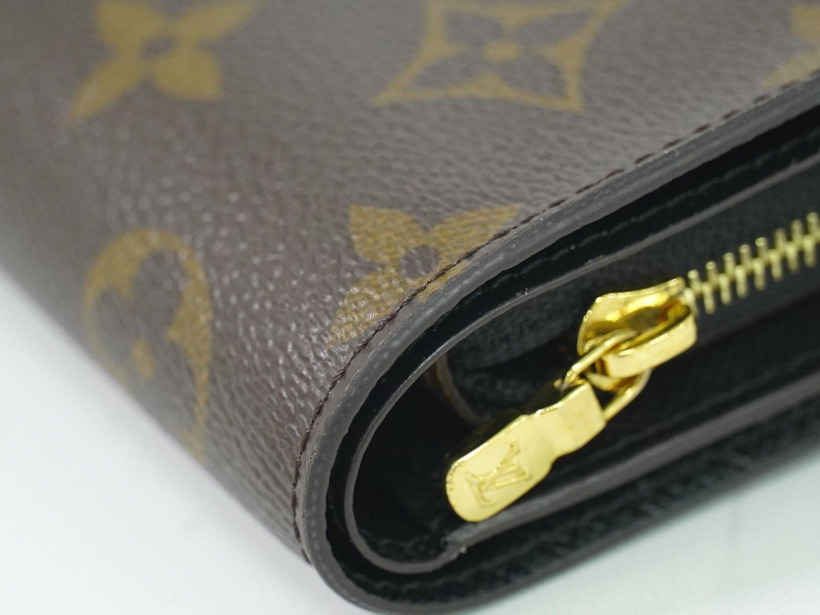 Louis Vuitton Louis Vuitton Juliette Wallet Reverse Monogram Canvas Size ONE SIZE - 9 Thumbnail