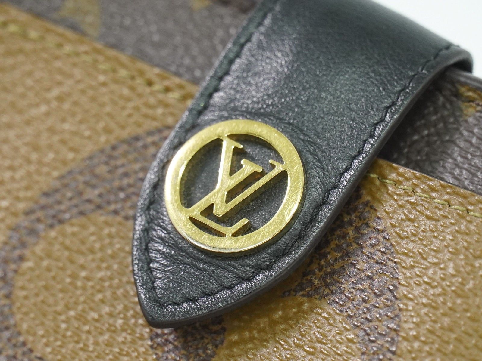 Louis Vuitton Louis Vuitton Juliette Wallet Reverse Monogram Canvas Size ONE SIZE - 10 Thumbnail