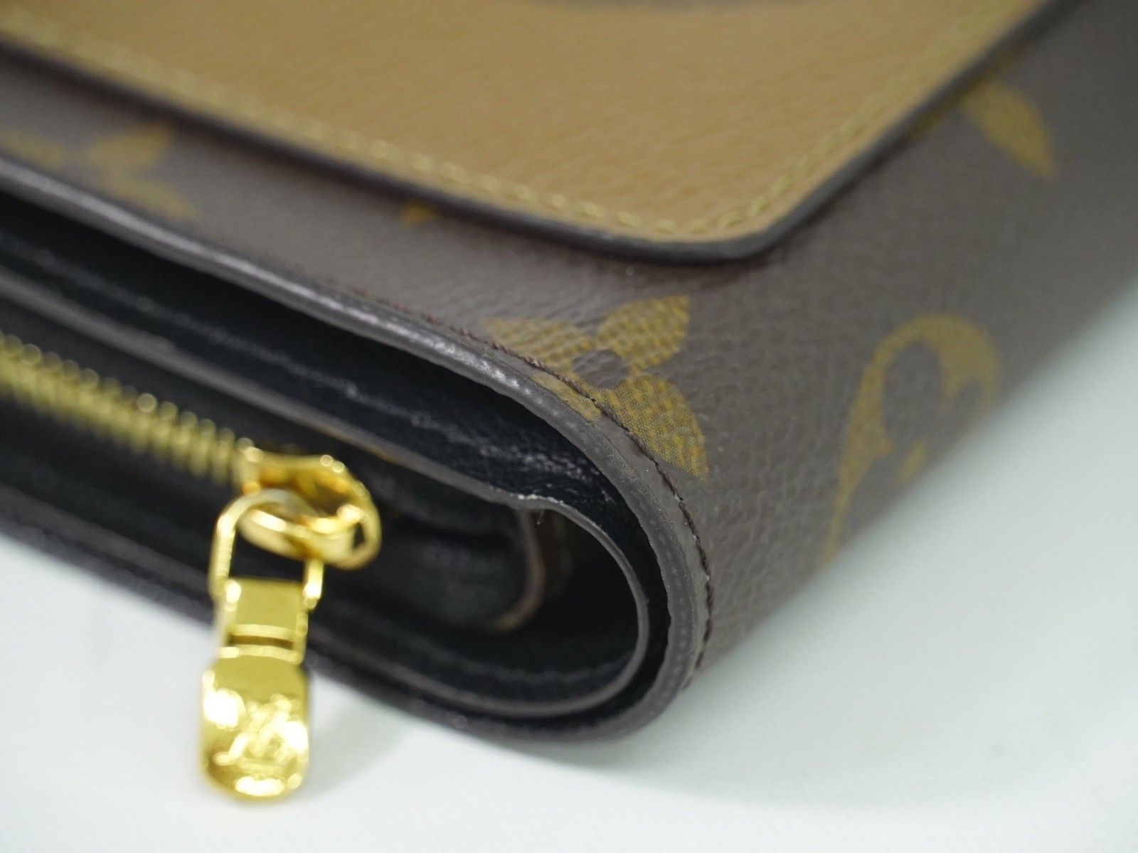 Louis Vuitton Louis Vuitton Juliette Wallet Reverse Monogram Canvas Size ONE SIZE - 6 Thumbnail