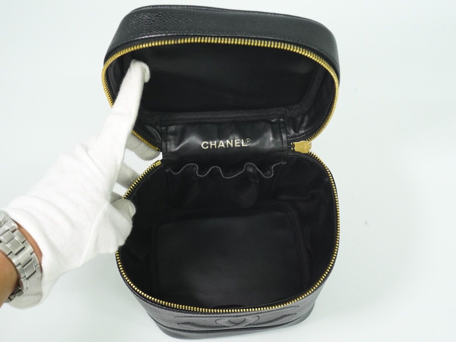 Chanel Chanel Vanity pouch Leather Size ONE SIZE - 4 Thumbnail