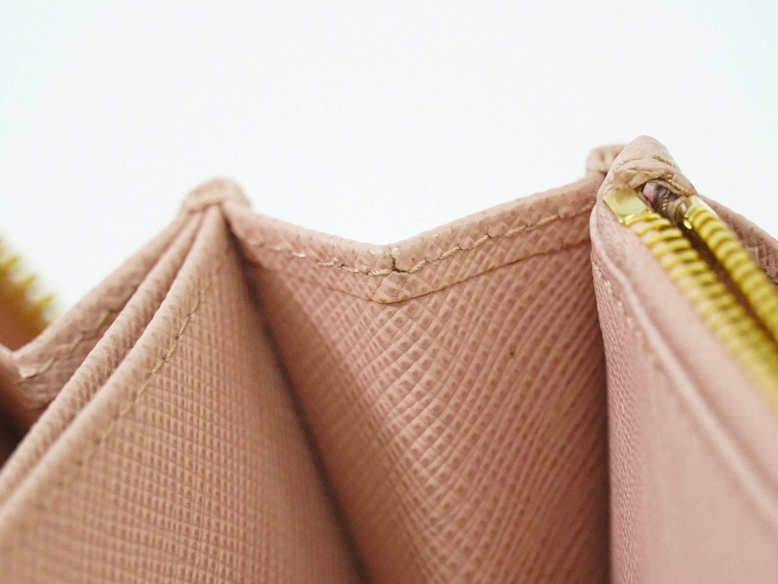 Prada Prada Bow Zip Around Saffiano Leather Size ONE SIZE - 15 Thumbnail