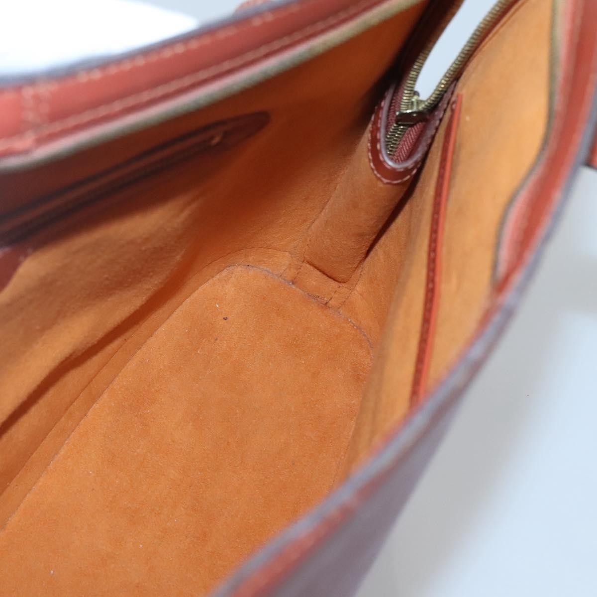Louis Vuitton Louis Vuitton Lussac Handbag Epi Leather Size ONE SIZE - 19 Thumbnail