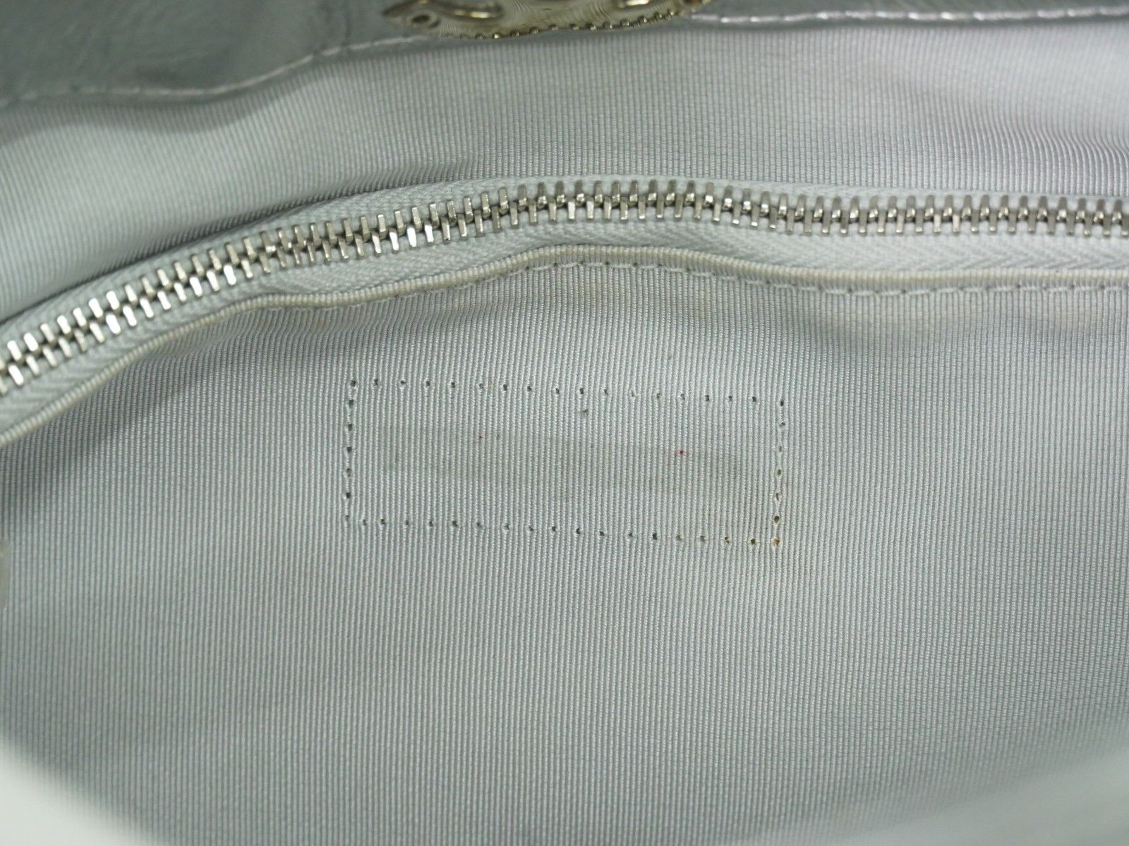 Chanel Chanel 31 Shopping Bag Quilted Calfskin Size ONE SIZE - 18 Thumbnail