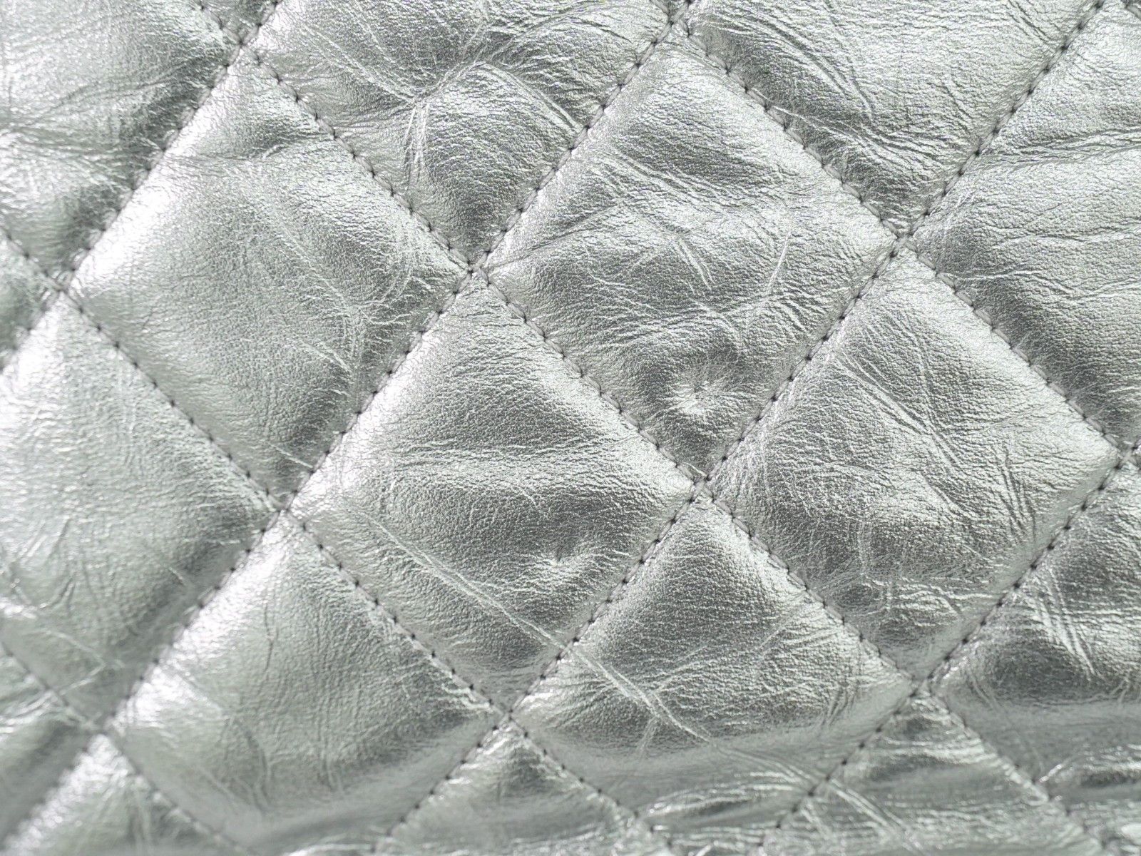 Chanel Chanel 31 Shopping Bag Quilted Calfskin Size ONE SIZE - 16 Thumbnail