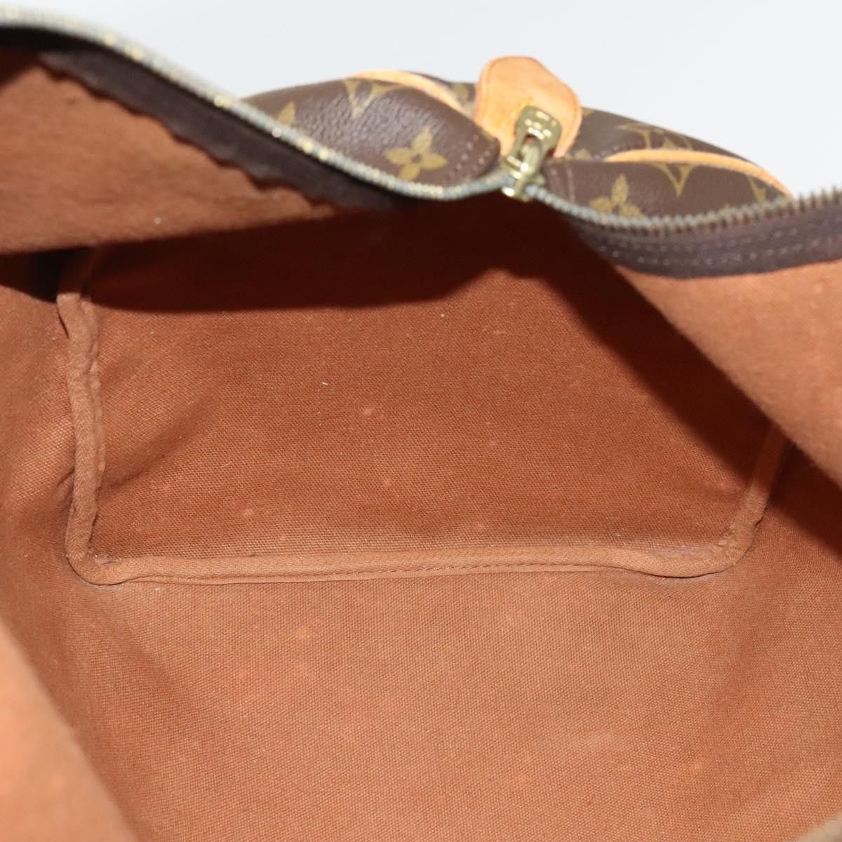 Louis Vuitton Louis Vuitton Keepall Bag Monogram Canvas Size ONE SIZE - 21 Thumbnail
