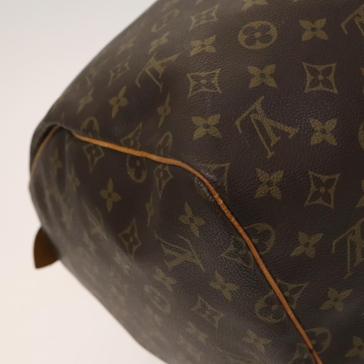 Louis Vuitton Louis Vuitton Keepall Bag Monogram Canvas Size ONE SIZE - 13 Thumbnail