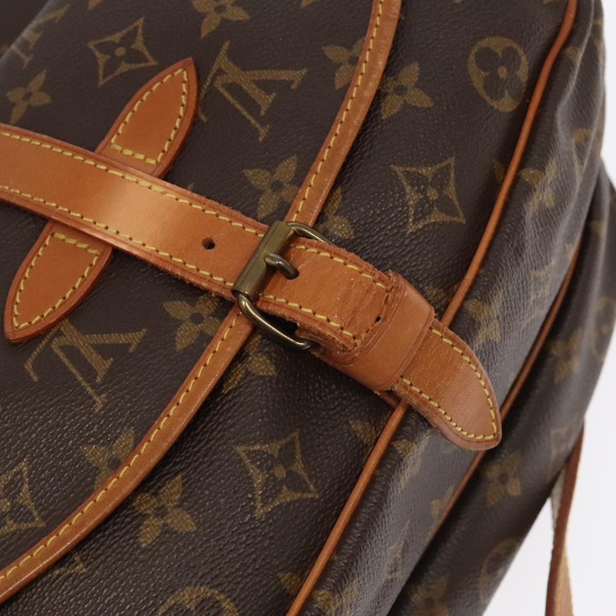 Louis Vuitton Louis Vuitton Saumur Handbag Monogram Canvas Size ONE SIZE - 23 Thumbnail