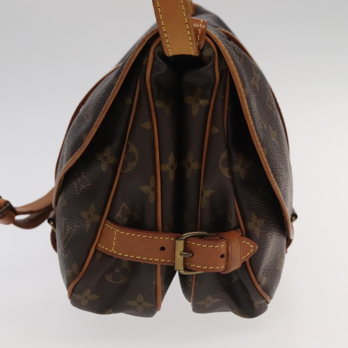 Louis Vuitton Louis Vuitton Saumur Handbag Monogram Canvas Size ONE SIZE - 3 Thumbnail