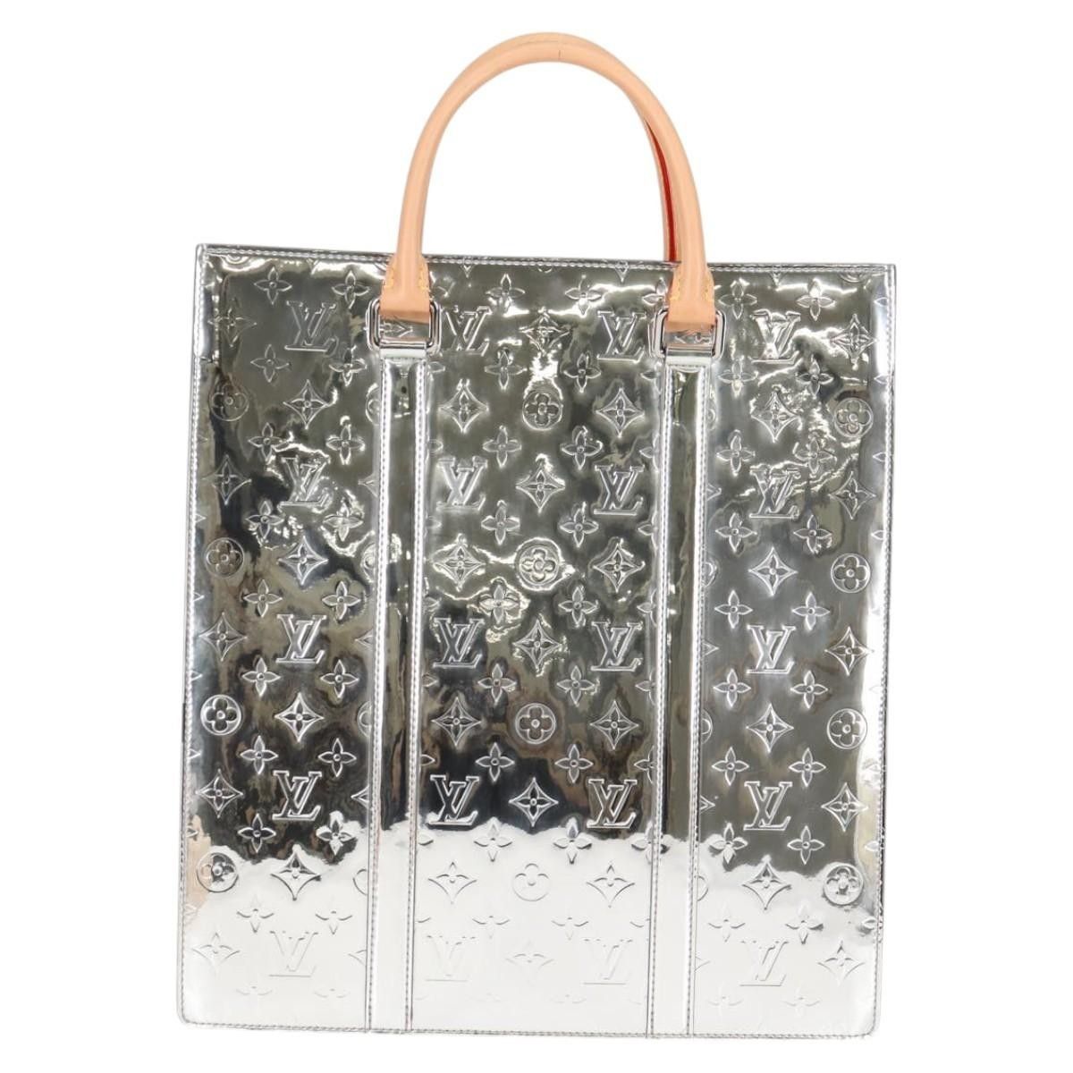 Louis Vuitton Louis Vuitton Sac Plat Bag Monogram Mirror Coated Canvas Size ONE SIZE - 2 Thumbnail