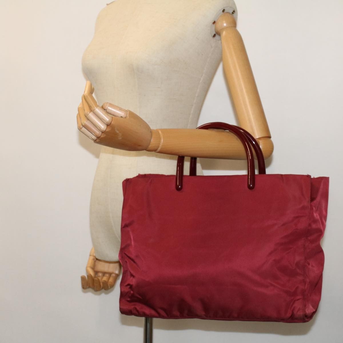 Prada Prada Grommet Lock Flap Chain Shoulder Bag Leather Size ONE SIZE - 24 Thumbnail