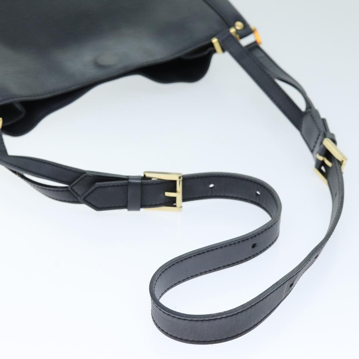 Louis Vuitton Louis Vuitton Mandara Handbag Epi Leather Size ONE SIZE - 8 Thumbnail
