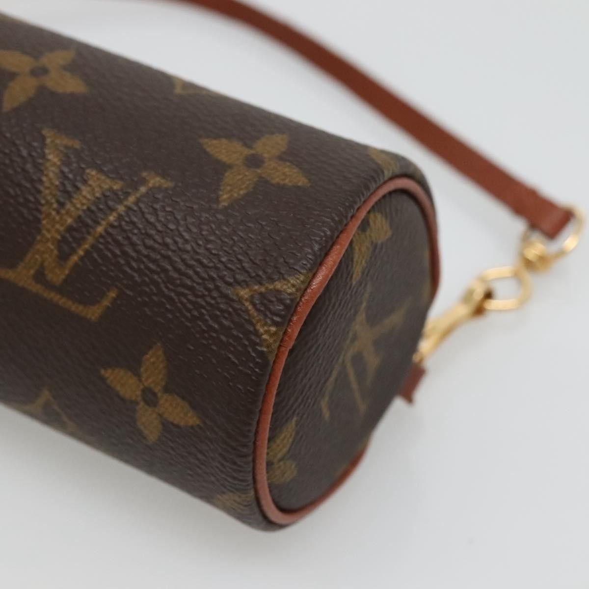 Louis Vuitton Louis Vuitton Papillon Pochette Monogram Canvas Size ONE SIZE - 7 Thumbnail