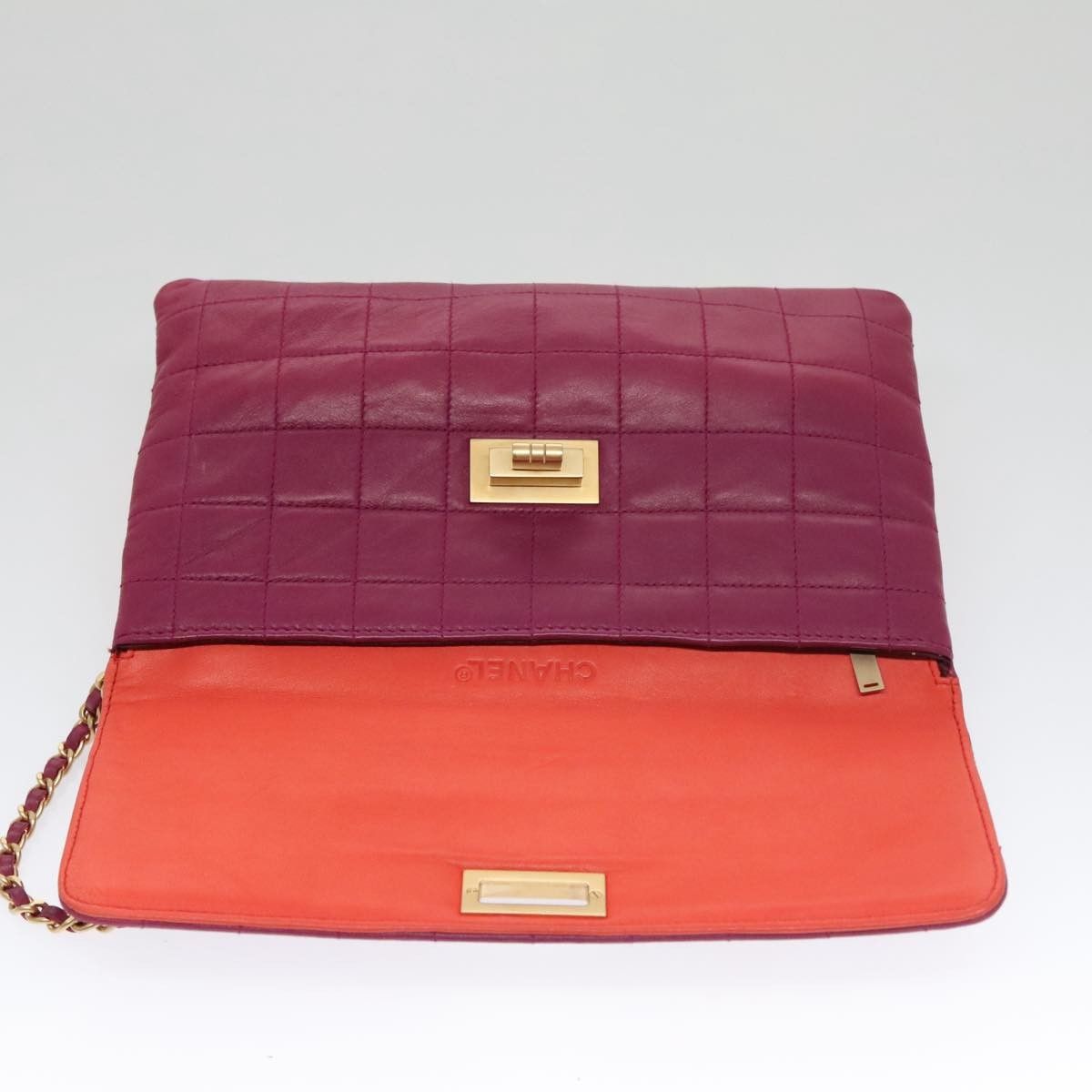 Chanel Chanel Vintage Chocolate Bar Double Side Flap Shoulder Bag Quilted Lambskin Size ONE SIZE - 19 Thumbnail
