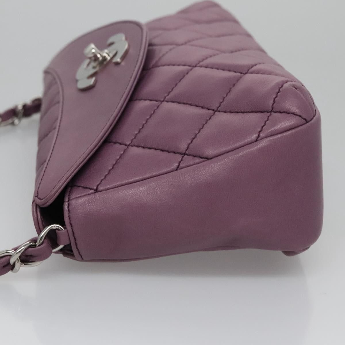 Chanel Chanel Crescent Chain Shoulder Bag Quilted Lambskin Size ONE SIZE - 4 Thumbnail