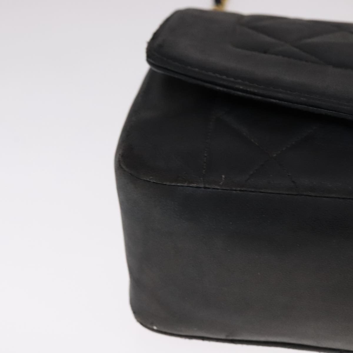 Chanel Chanel Vintage Diana Flap Bag Quilted Lambskin Size ONE SIZE - 10 Thumbnail