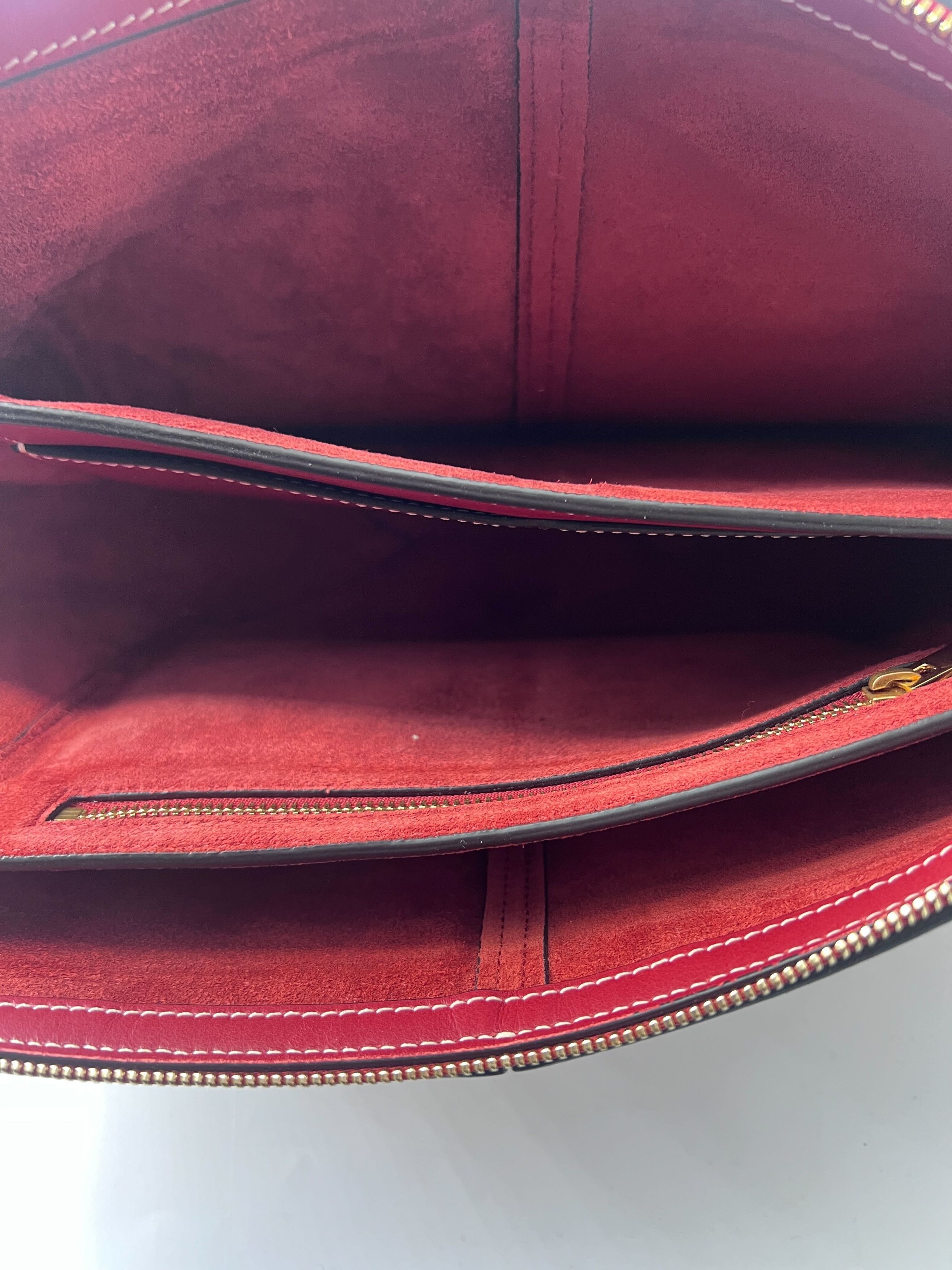 Celine Celine Tri-Fold Shoulder Bag Smooth Calfskin Size ONE SIZE - 5 Thumbnail
