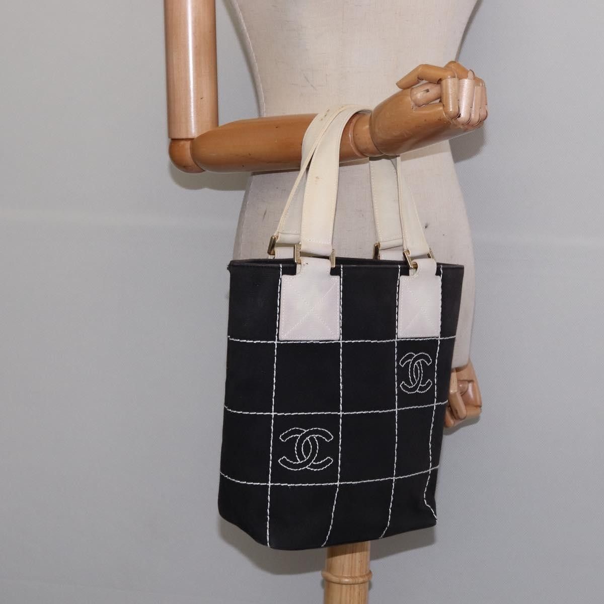 Chanel Chanel Chocolate Bar CC Logo Tote Canvas Size ONE SIZE - 13 Thumbnail