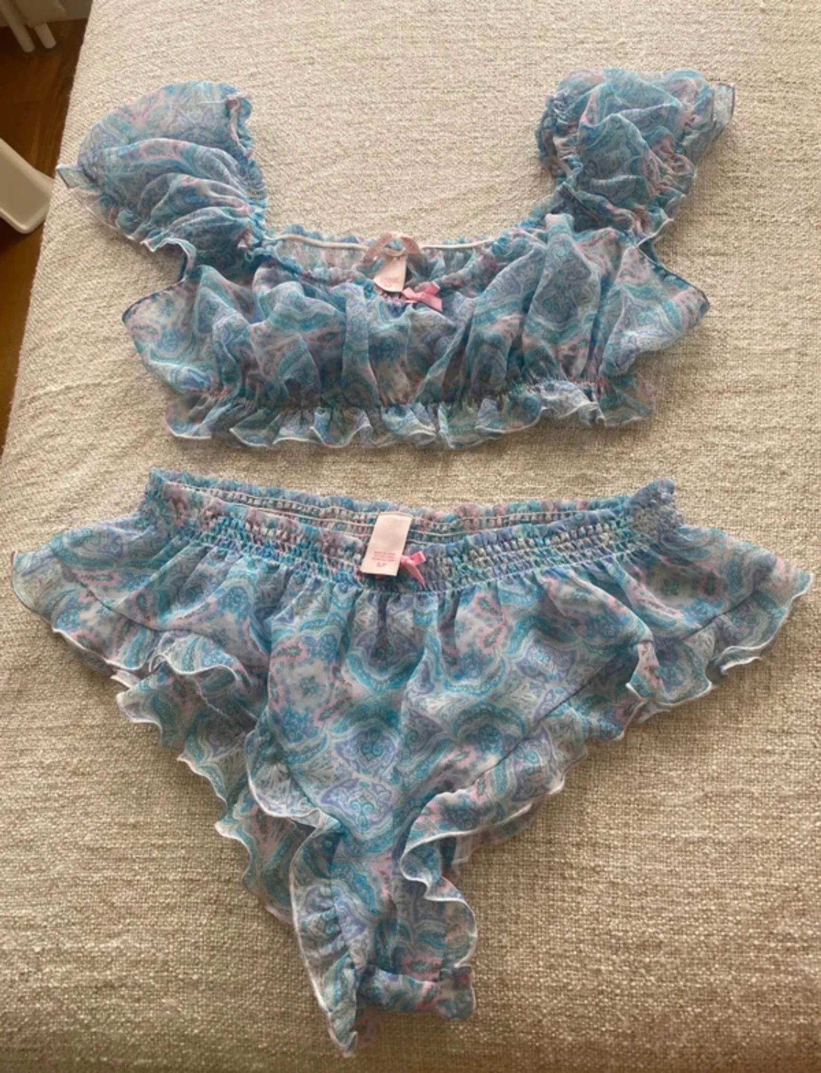 Victoria's Secret Victoria’s Secret Dress Size S / US 4 / IT 40 - 4 Thumbnail